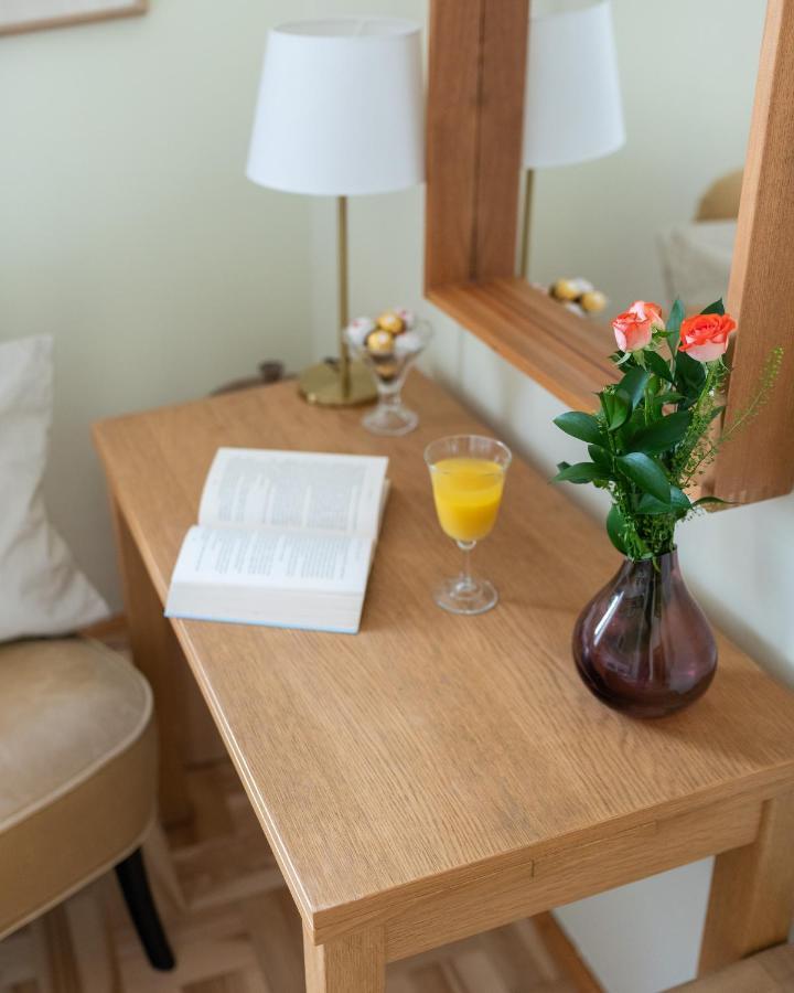 Two Bedroom Apartment For 6 People Варшава Екстер'єр фото